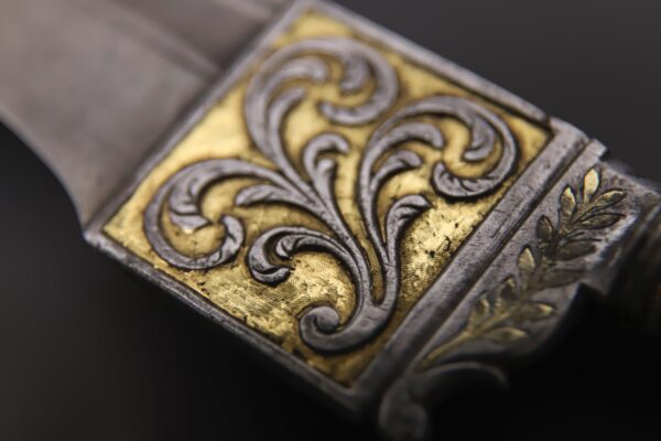 Cuchillos Brasileños de Plata, Oro y Diamantes - Image 5